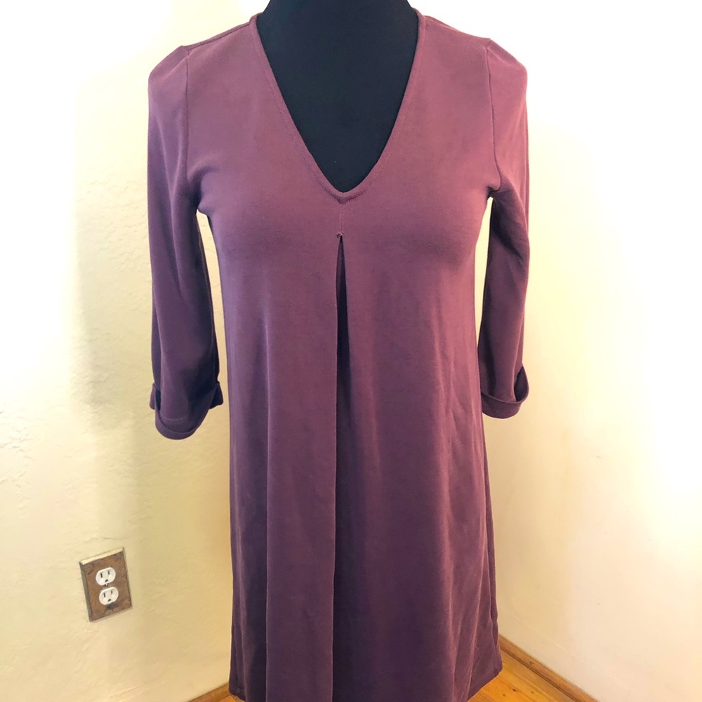 Boutique Everly Tunic Dress Soft Cabernet Super Soft Fabric V Neck Size Small